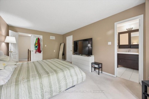 1148 Westview Terrace, Oakville, ON - Indoor Photo Showing Bedroom