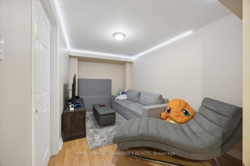 1148 Westview Terrace, Oakville, ON - Indoor Photo Showing Other Room