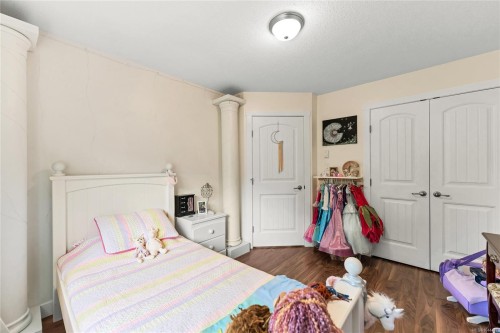 7978 Northview Dr, Crofton, BC - Indoor Photo Showing Bedroom