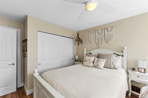 7978 Northview Dr, Crofton, BC - Indoor Photo Showing Bedroom