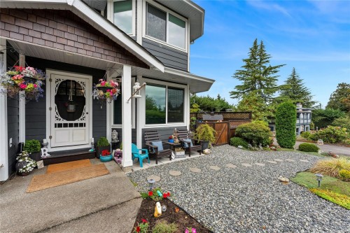 7978 Northview Dr, Crofton, BC - Outdoor