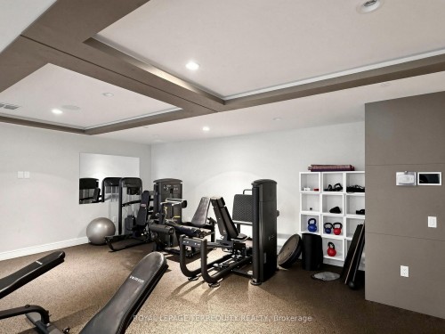 612-840 St Clair Avenue W, Toronto, ON - Indoor Photo Showing Gym Room