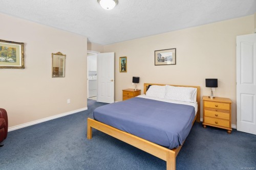 4245 Judge Dr, Cobble Hill, BC 
