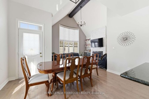 10 Culham Trail, Wasaga Beach, ON - Indoor Photo Showing Dining Room