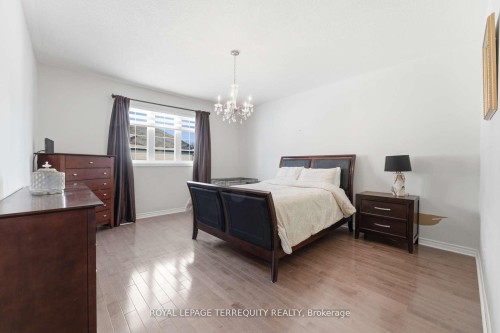 10 Culham Trail, Wasaga Beach, ON - Indoor Photo Showing Bedroom
