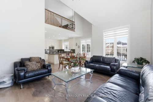 10 Culham Trail, Wasaga Beach, ON - Indoor Photo Showing Living Room