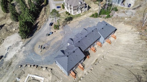 Overall view - 701 Ch. Des Conifères, Piedmont, QC - Outdoor With View