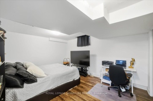 1778 Silverthorn Square, Pickering, ON - Indoor Photo Showing Bedroom