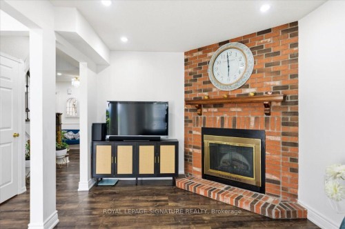 1778 Silverthorn Square, Pickering, ON - Indoor With Fireplace