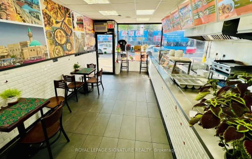 761 Dundas Street W, Toronto, ON 