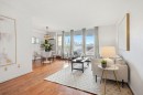 502-45 Southport Street, Toronto, ON  - Indoor Photo Showing Living Room 
