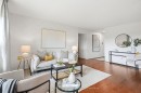 502-45 Southport Street, Toronto, ON  - Indoor Photo Showing Living Room 