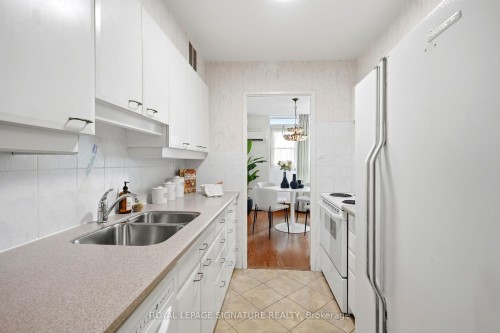 502-45 Southport Street, Toronto, ON - Indoor Photo Showing Kitchen With Double Sink