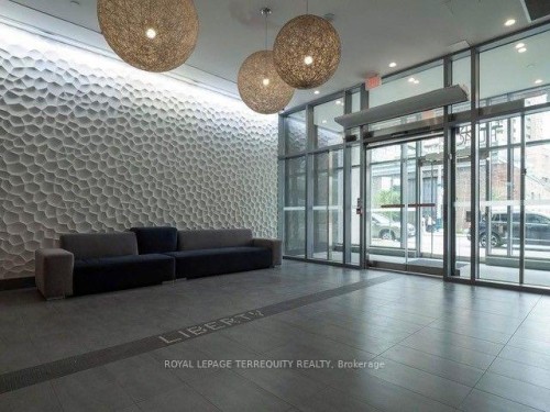 1418-150 Liberty Street, Toronto, ON - Indoor Photo Showing Other Room