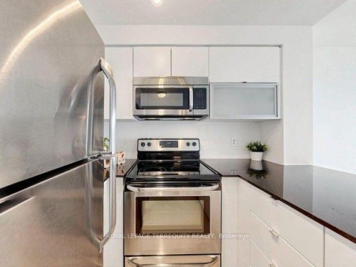 1418-150 Liberty Street, Toronto, ON - Indoor Photo Showing Kitchen With Stainless Steel Kitchen
