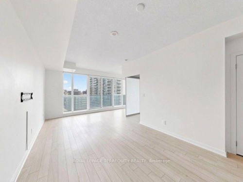1418-150 Liberty Street, Toronto, ON - Indoor Photo Showing Other Room