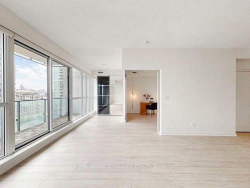 1418-150 Liberty Street, Toronto, ON - Indoor Photo Showing Other Room