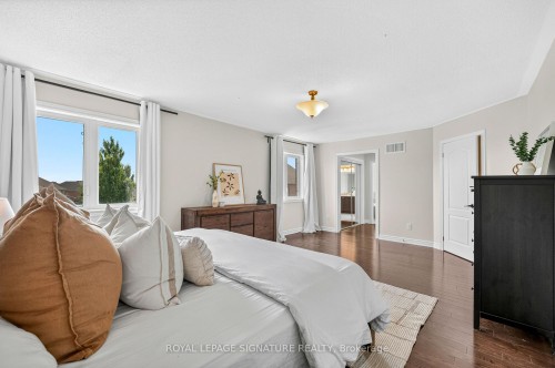 6 Cedarholme Avenue, Caledon, ON - Indoor Photo Showing Bedroom