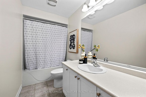 6 Cedarholme Avenue, Caledon, ON - Indoor Photo Showing Bathroom