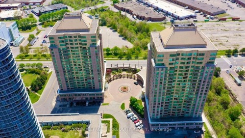 906-18 Lee Centre Drive, Toronto, ON - Outdoor With View