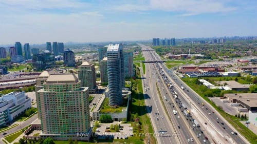 906-18 Lee Centre Drive, Toronto, ON - Outdoor With View