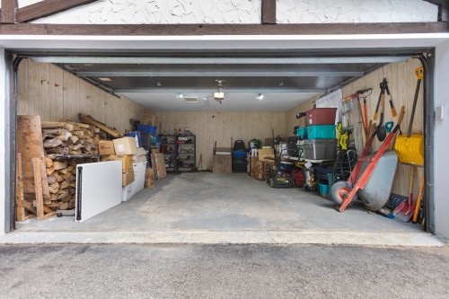 Garage - 2444 Place Surrey, Saint-Lazare, QC - Indoor Photo Showing Garage
