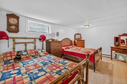 Bedroom - 