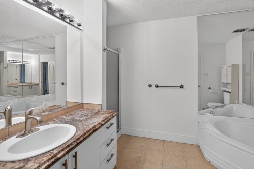 Bathroom - 405-101 Rue Du Château, Gatineau (Hull), QC - Indoor Photo Showing Bathroom