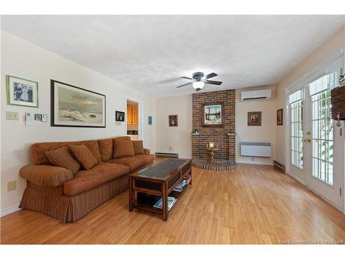 5 Roxborough Crt, Riverview, NB 