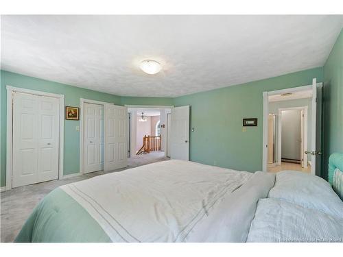 5 Roxborough Crt, Riverview, NB 