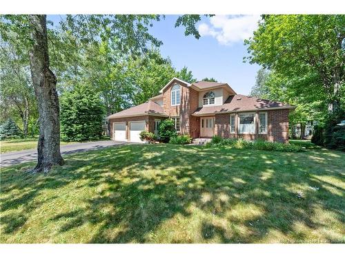 5 Roxborough Crt, Riverview, NB 