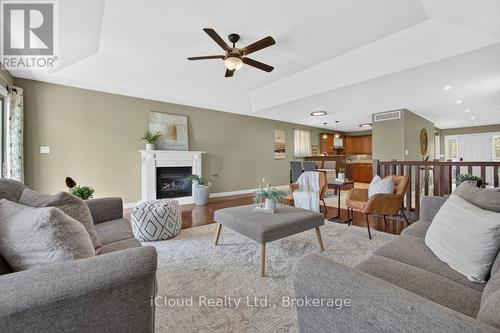 28 Osborn Avenue, Brantford, ON - Indoor Photo Showing Living Room With Fireplace