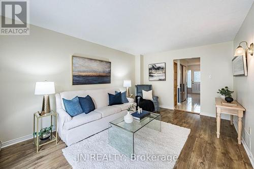 15 Gatwick Lane, Brampton - 15 Gatwick Lane, Brampton, ON - Indoor Photo Showing Living Room