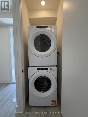 96 Everett Common, St. Catharines, ON - Indoor Photo Showing Laundry Room