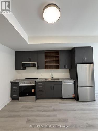 96 Everett Common, St. Catharines, ON - Indoor Photo Showing Kitchen