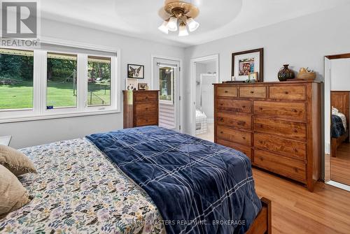 710 Maple Road, Loyalist (Lennox And Addington - South), ON - Indoor Photo Showing Bedroom
