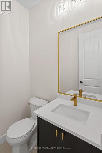 Lot 34 Upper West Avenue, London South (South B), ON - Indoor Photo Showing Bathroom