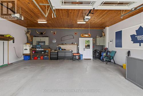 12 Jamie Crescent, Petawawa, ON - Indoor Photo Showing Garage