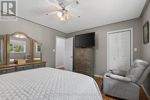 12 Jamie Crescent, Petawawa, ON - Indoor Photo Showing Bedroom