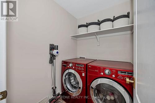 1114 Northgraves Crescent, Ottawa, ON - Indoor Photo Showing Laundry Room