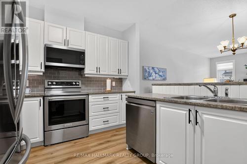 75 Sable Run Drive, Ottawa, ON - Indoor Photo Showing Kitchen With Double Sink