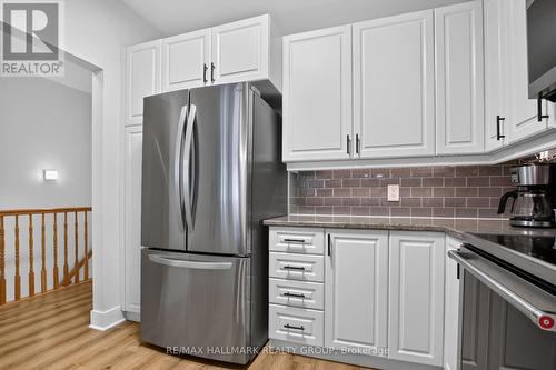 75 Sable Run Drive, Ottawa, ON - Indoor Photo Showing Kitchen