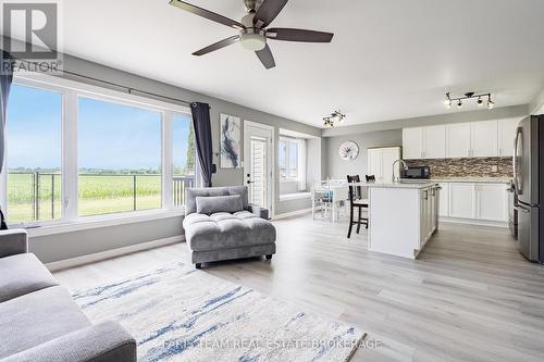 64 John W Taylor Avenue, New Tecumseth, ON - Indoor