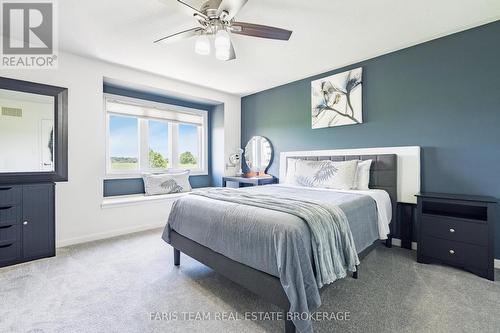 64 John W Taylor Avenue, New Tecumseth, ON - Indoor Photo Showing Bedroom