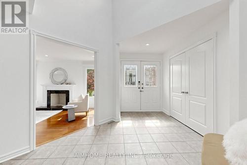 27 Melchior Crescent, Markham, ON - Indoor Photo Showing Other Room