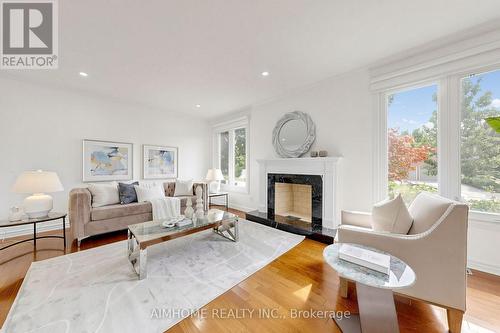 27 Melchior Crescent, Markham, ON - Indoor Photo Showing Living Room With Fireplace