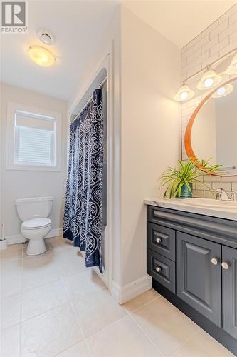 36 Bayberry Place, St. John'S, NL - Indoor Photo Showing Bathroom