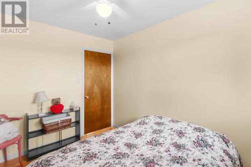 286 Siberia Road, Madawaska Valley, ON - Indoor Photo Showing Bedroom