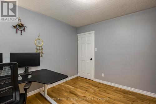 2367 Macdonald Road, Springwater, ON - Indoor Photo Showing Office
