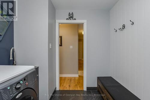 2367 Macdonald Road, Springwater, ON - Indoor Photo Showing Laundry Room